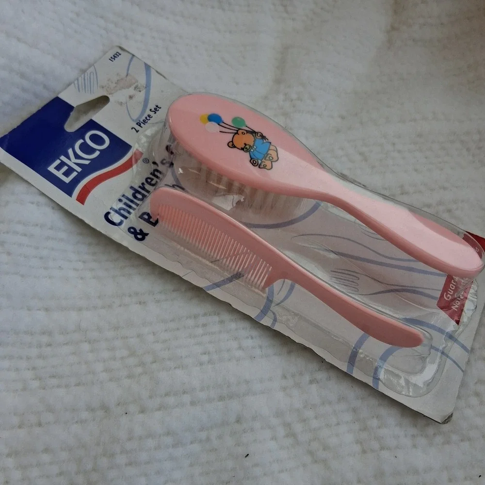 Vintage NOS 90s Y2k Baby Pink Ekco Comb Brush USA Teddy Bear Balloons NEW